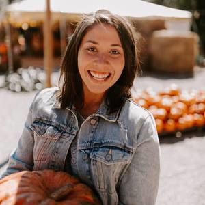 Meet your Posher, Juliana